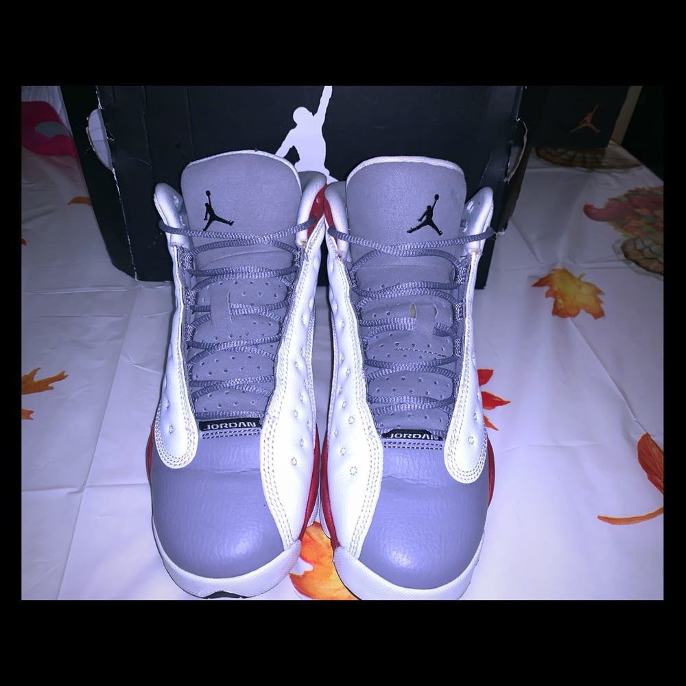 Air Jordan 13 Retro Grey Toe